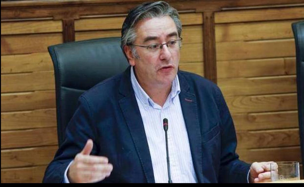 El diputado del grupo parlamentario del PP, Pablo González