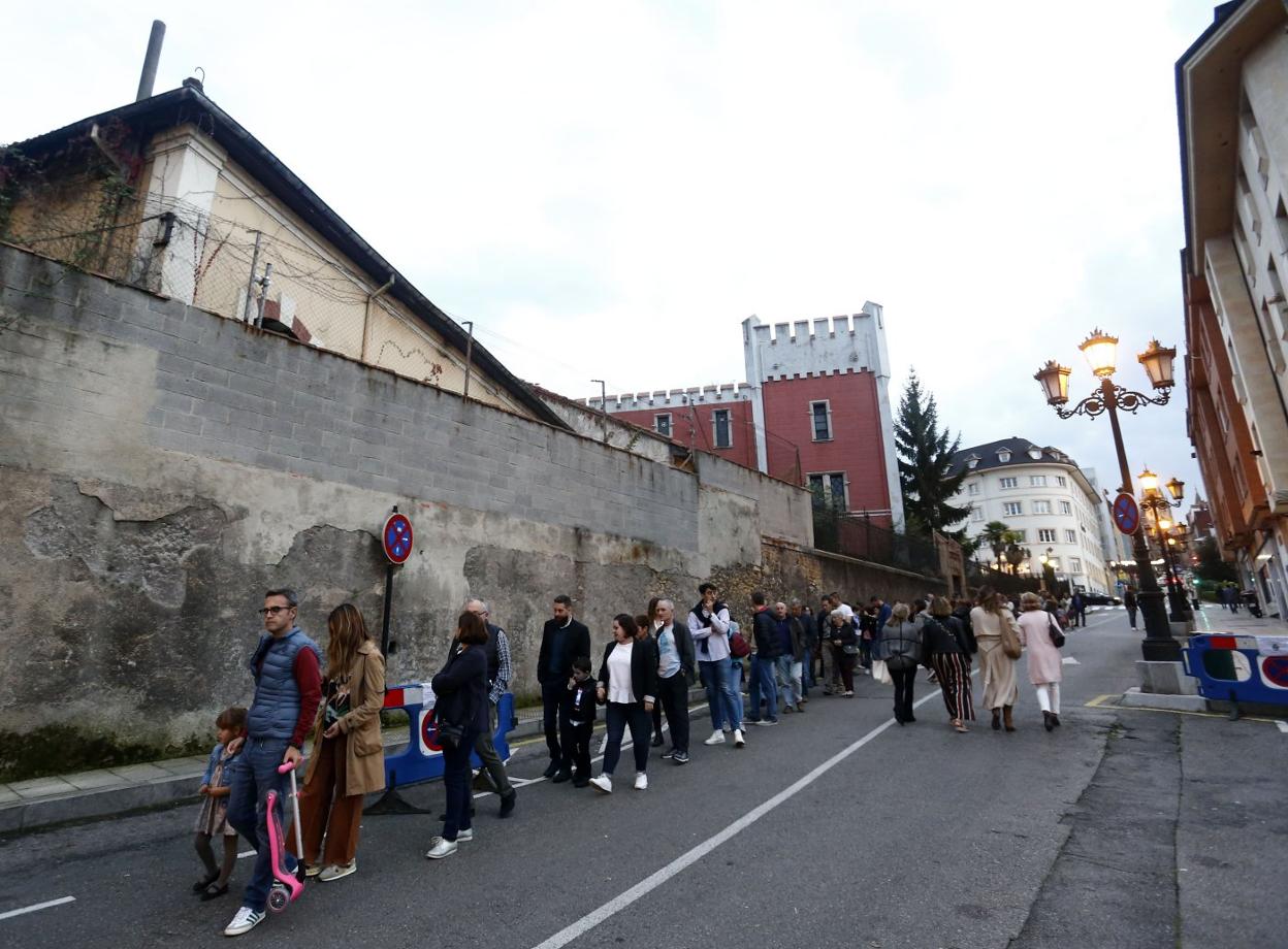 El Ayuntamiento quiere evitar colas en las actividades de La Vega. 