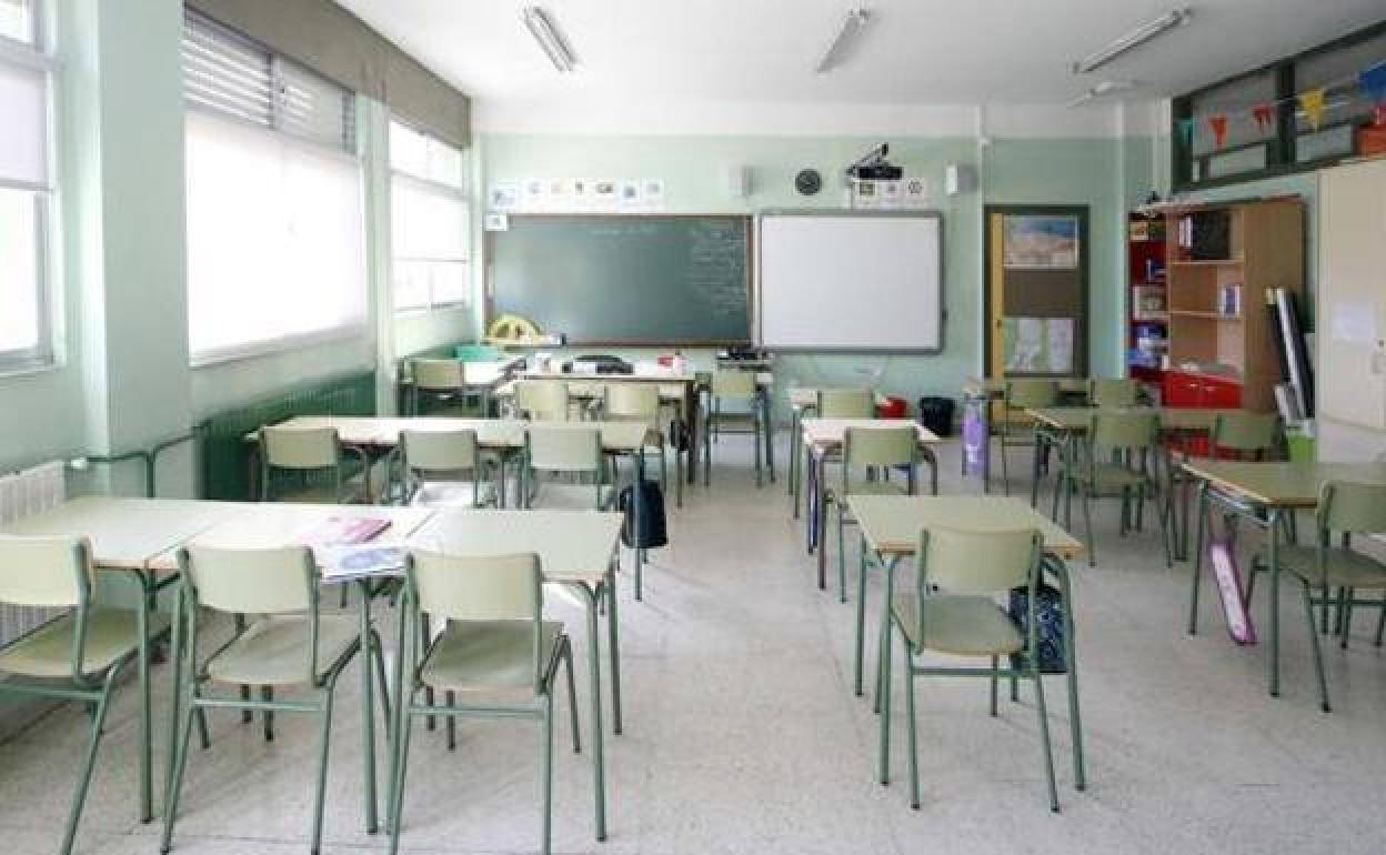 Asturias, entre las comunidades que menos dinero recibe del reparto de ayudas para los alumnos más vulnerables