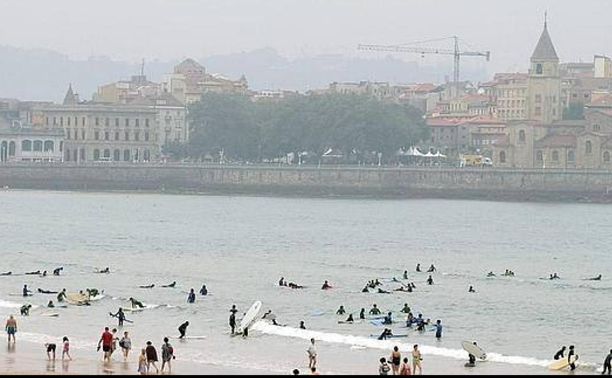 Auxilian a un surfista que sufrió un ataque epiléptico en San Lorenzo