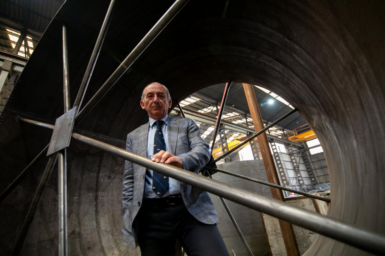 Imagen de archivo de Luis Noguera, presidente de la Cámara de Comercio de Avilés, en las instalaciones de su empresa. 