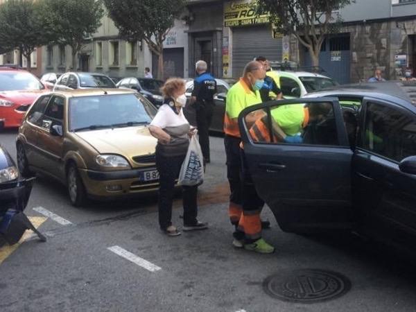 Fotos: Colsión múltiple en Gijón