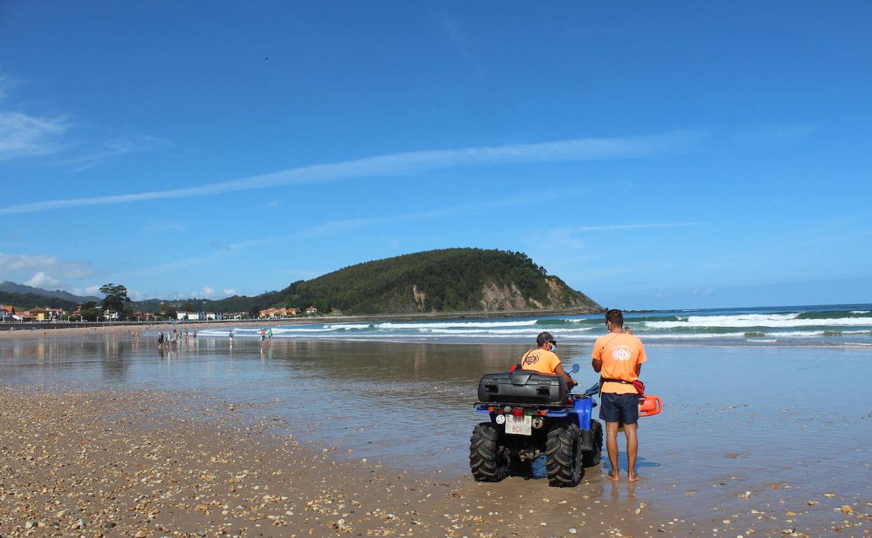 Playa de Santa Marina, en Ribadesella