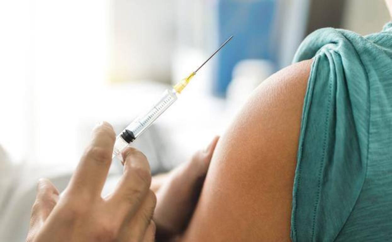 La vacunación contra la gripe comenzará en la primera quincena de octubre