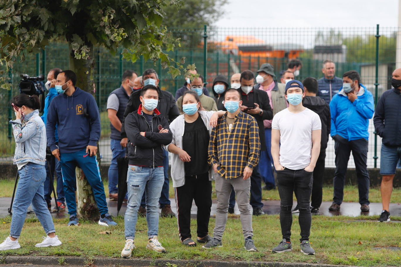 Hasta el lugar de los hechos se desplazaron varias patrullas de bomberos