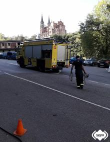 Imagen secundaria 2 - Herido un niño al quedar atrapada su pierna en una alcantarilla en Covadonga