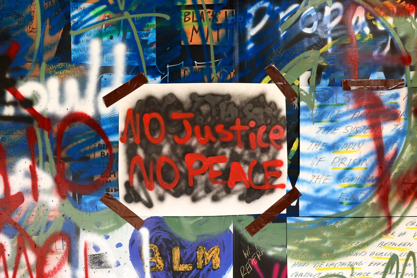 Las imágenes de las manifestaciones, con carteles en los que se lee 'Black Lives Matter' y jóvenes enfrentándose a los agentes forman parte de la cotidianidad de Estados Unidos