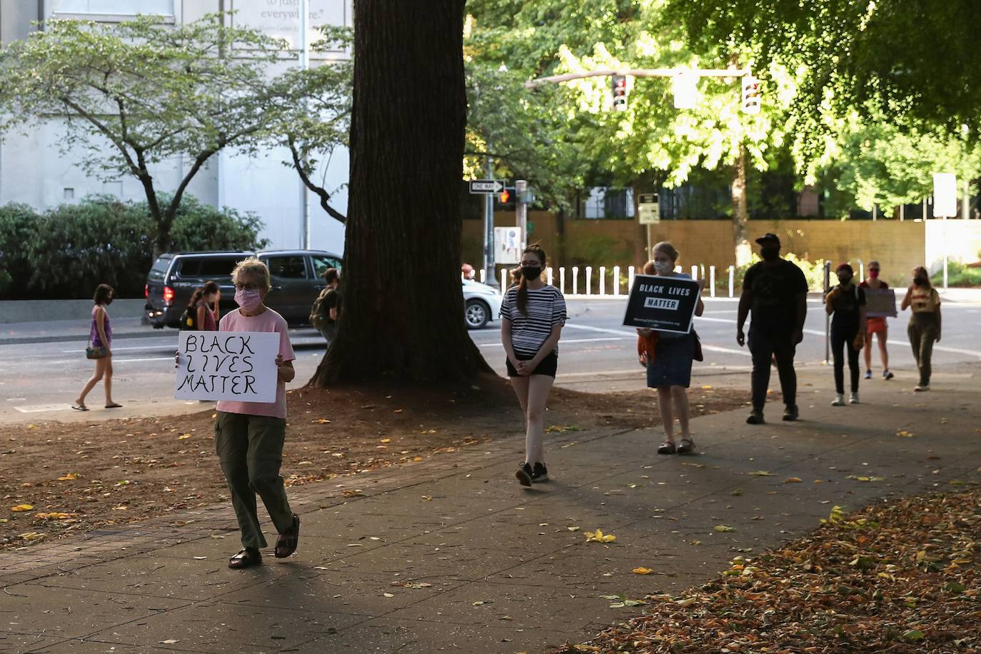 Las imágenes de las manifestaciones, con carteles en los que se lee 'Black Lives Matter' y jóvenes enfrentándose a los agentes forman parte de la cotidianidad de Estados Unidos