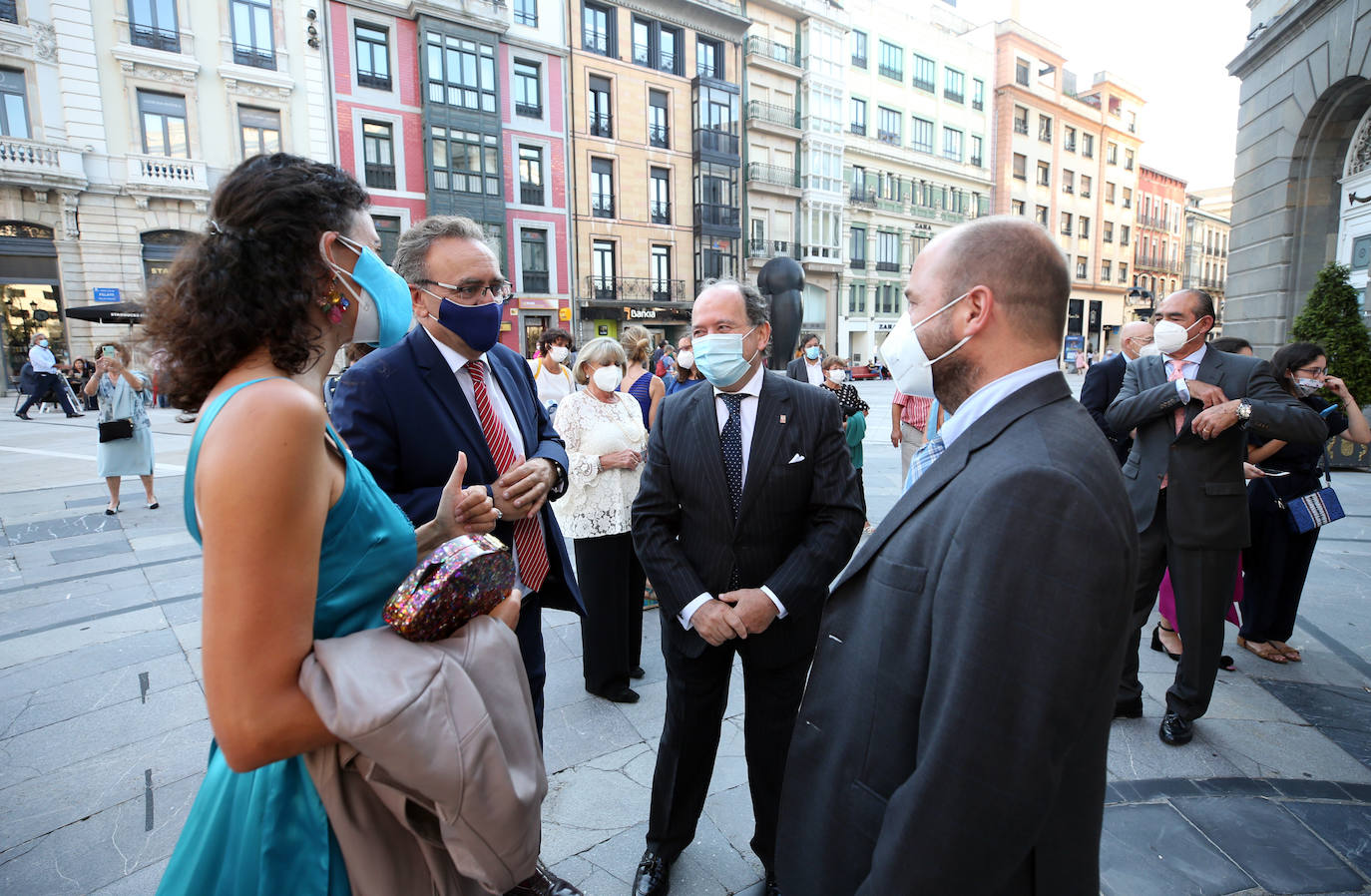 'L'heure espagnole', de Maurice Ravel, y 'Les mamelles de Tirésias', de Francisc Poulenc, abren la 73ª edición de la temporada de ópera de Oviedo en el Teatro Campoamor.