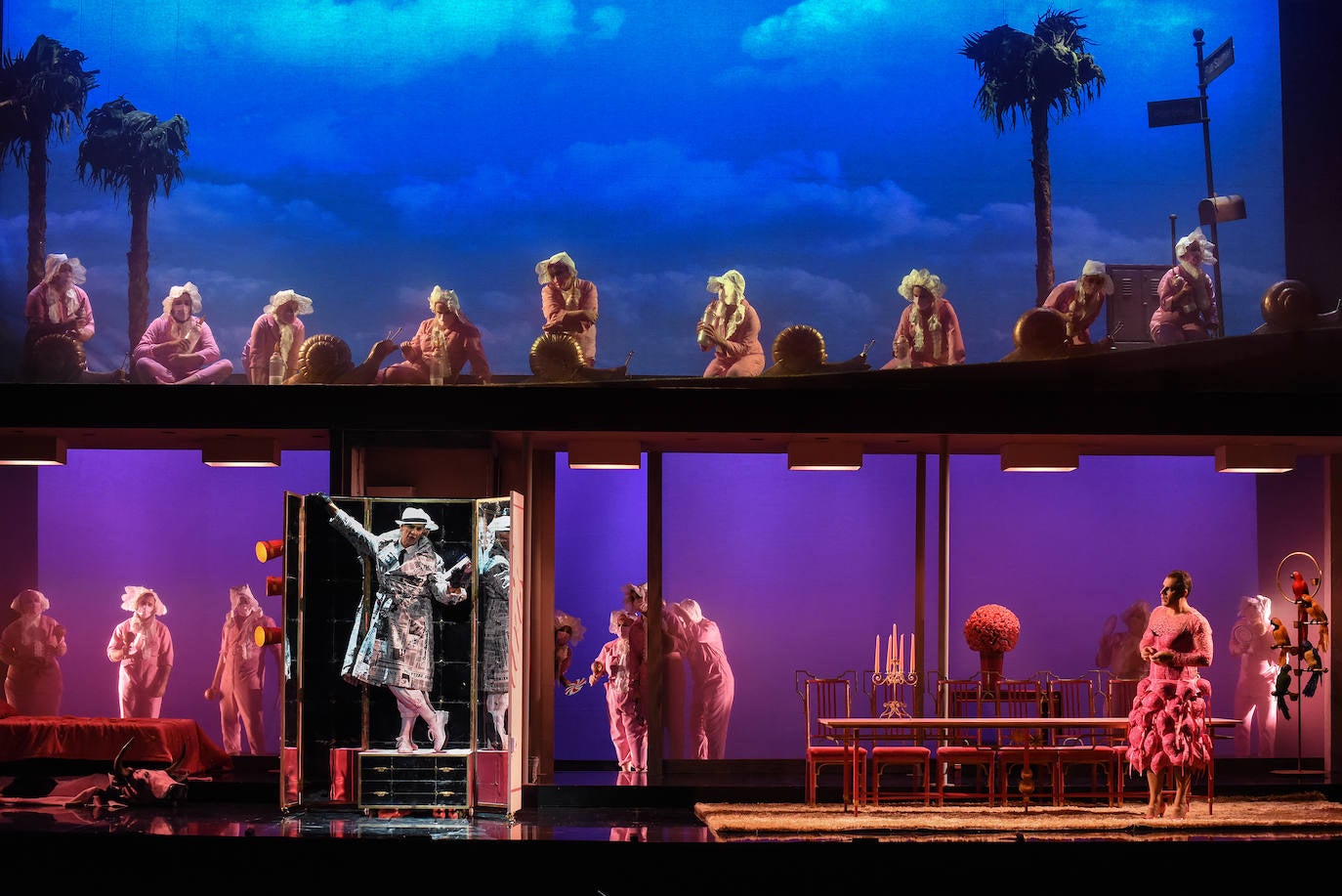 'L'heure espagnole', de Maurice Ravel, y 'Les mamelles de Tirésias', de Francisc Poulenc, abren la 73ª edición de la temporada de ópera de Oviedo en el Teatro Campoamor.