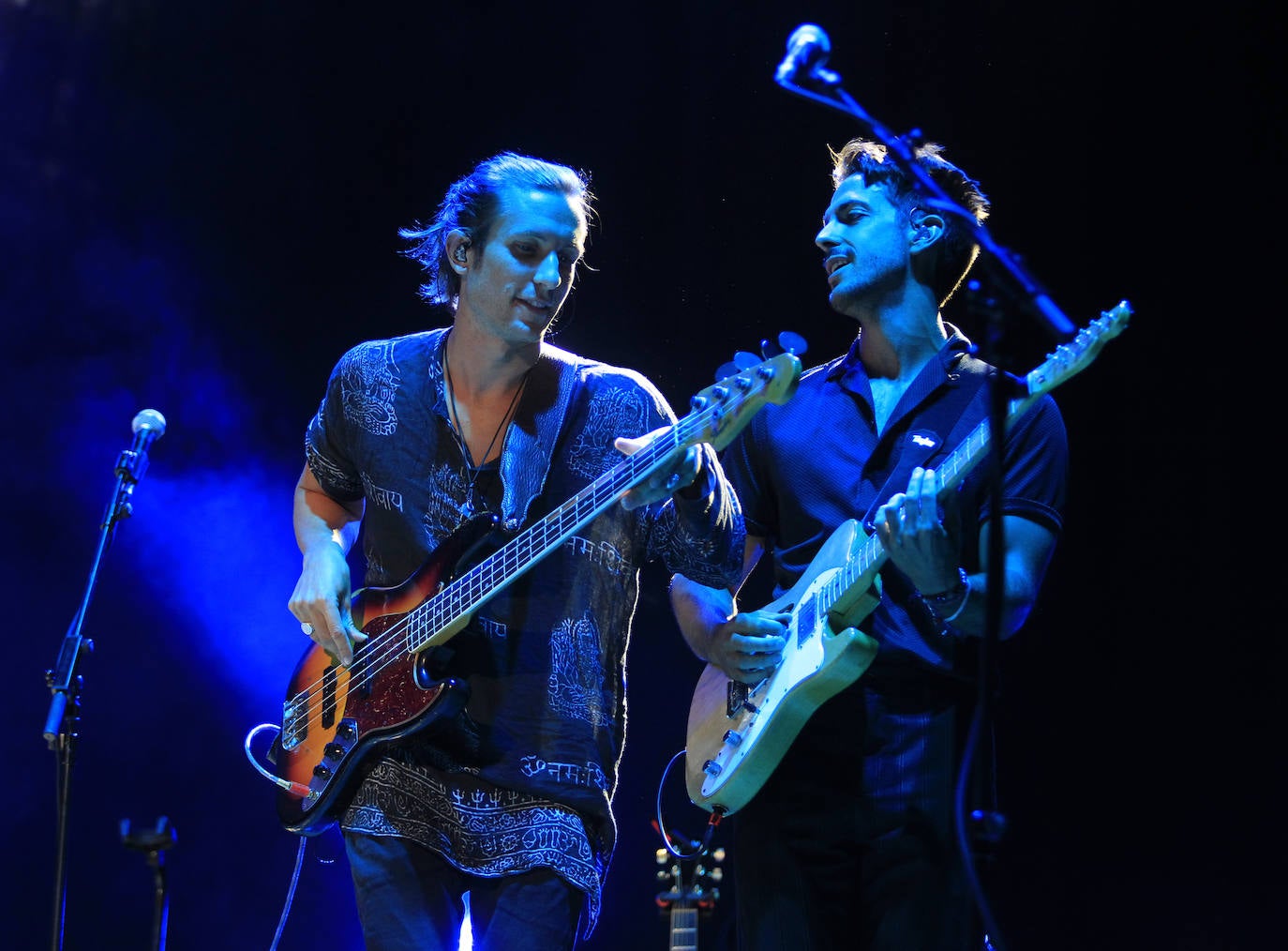 La banda madrileña Dvicio actuó este sábado en el Auditorio dentro de las actividades programadas en San Mateo. Repasaron sus mejores temas y presentaron su último álbum, 'Impulso'.