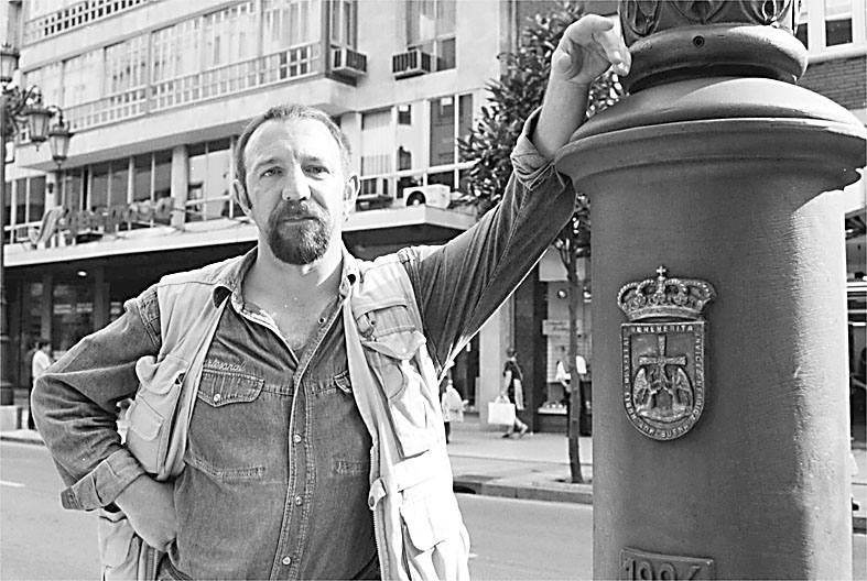 El actor asturiano ha muerto en Oviedo, con solo 64 años y una extensísima trayectoria, patrimonio ya del arte asturiano