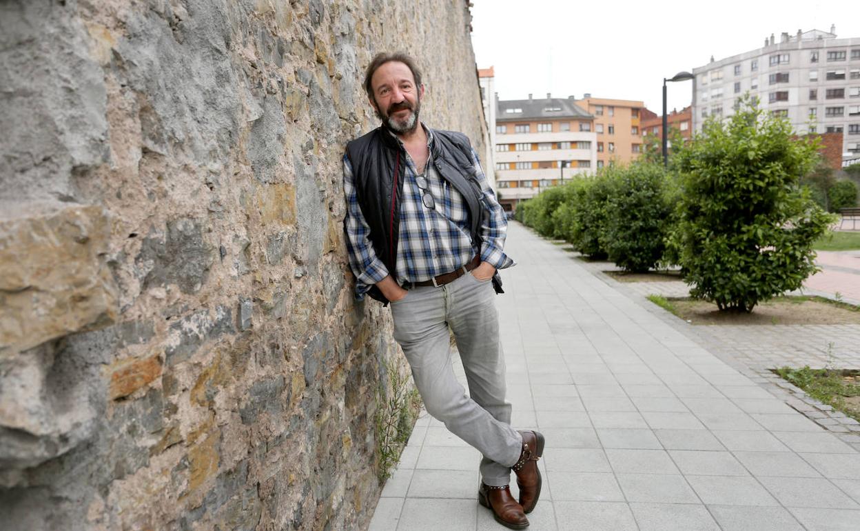 José Antonio Lobato.
