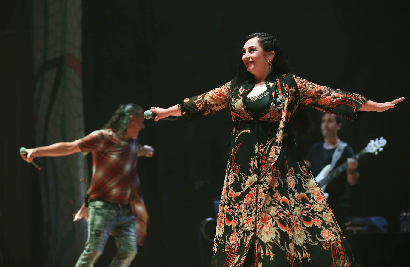 Dioni Martín y Ángeles Muñoz nunca fallan. Este miércoles volvieron a conquistar al público del Auditorio con sus canciones de siempre.