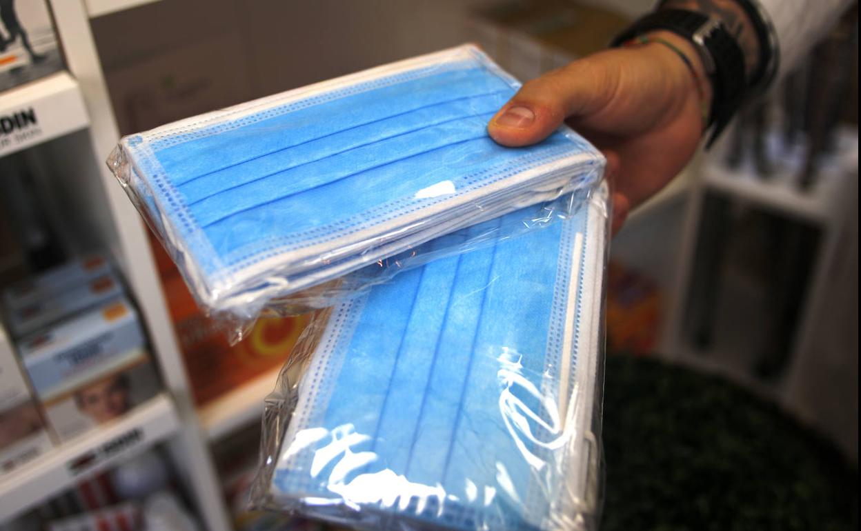Coronavirus | El Gobierno repartirá 326.000 mascarillas en Asturias