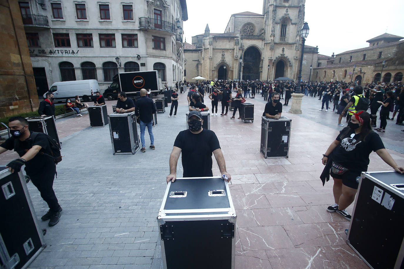 Fotos: El sector del espectáculo y de los eventos exige atención y ayudas en Oviedo