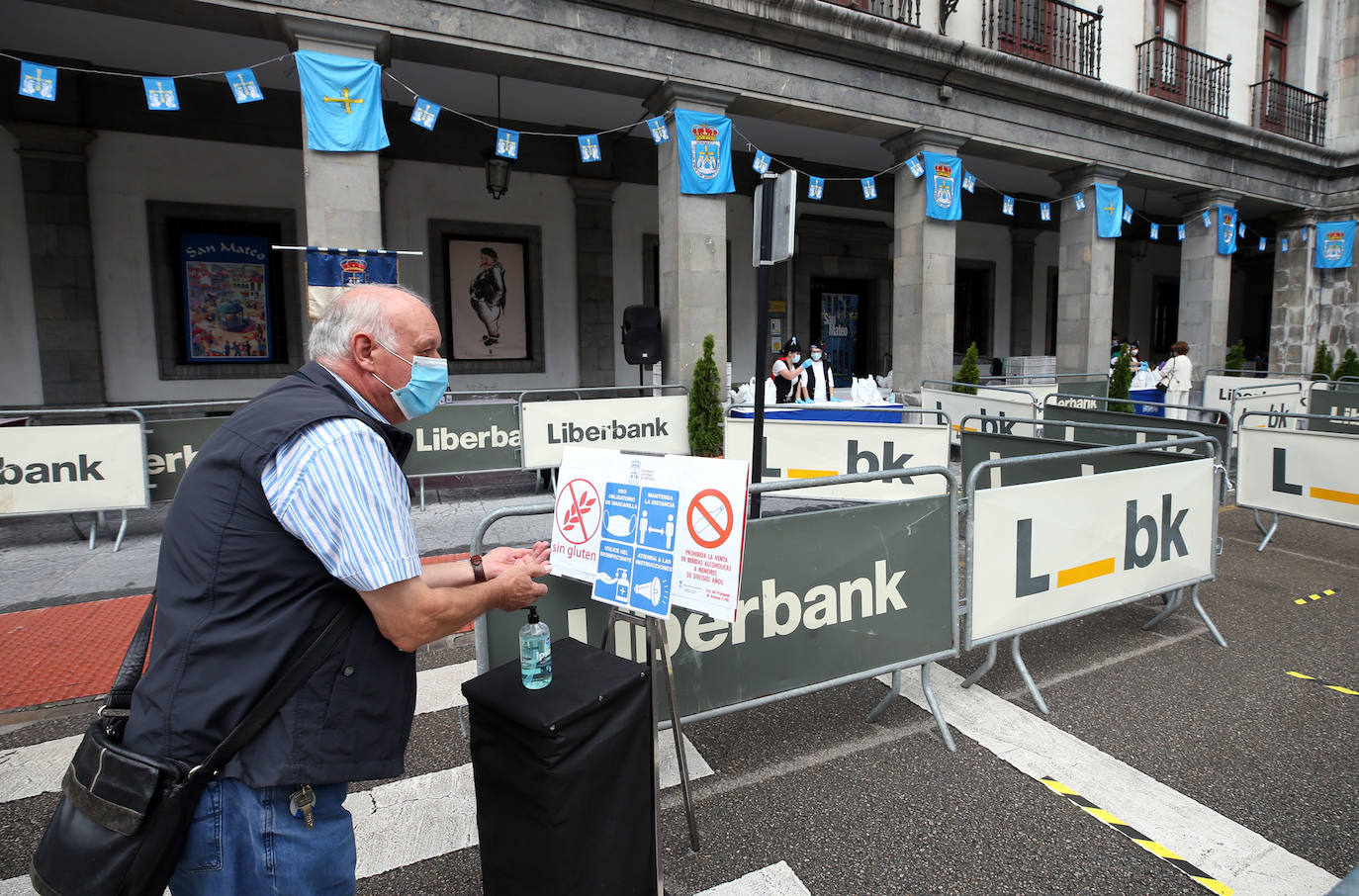 La SOF organiza la tradicional entrega del bollo y la botella de vino con motivo de las fiestas de San Mateo con un «estricto» protocolo de seguridad