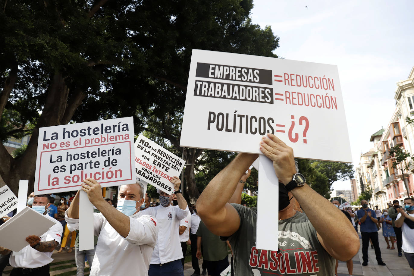 El sector hostelero y del ocio nocturno demanda una actuación de las administraciones, ya que si no, muchos se verán abocados al cierre