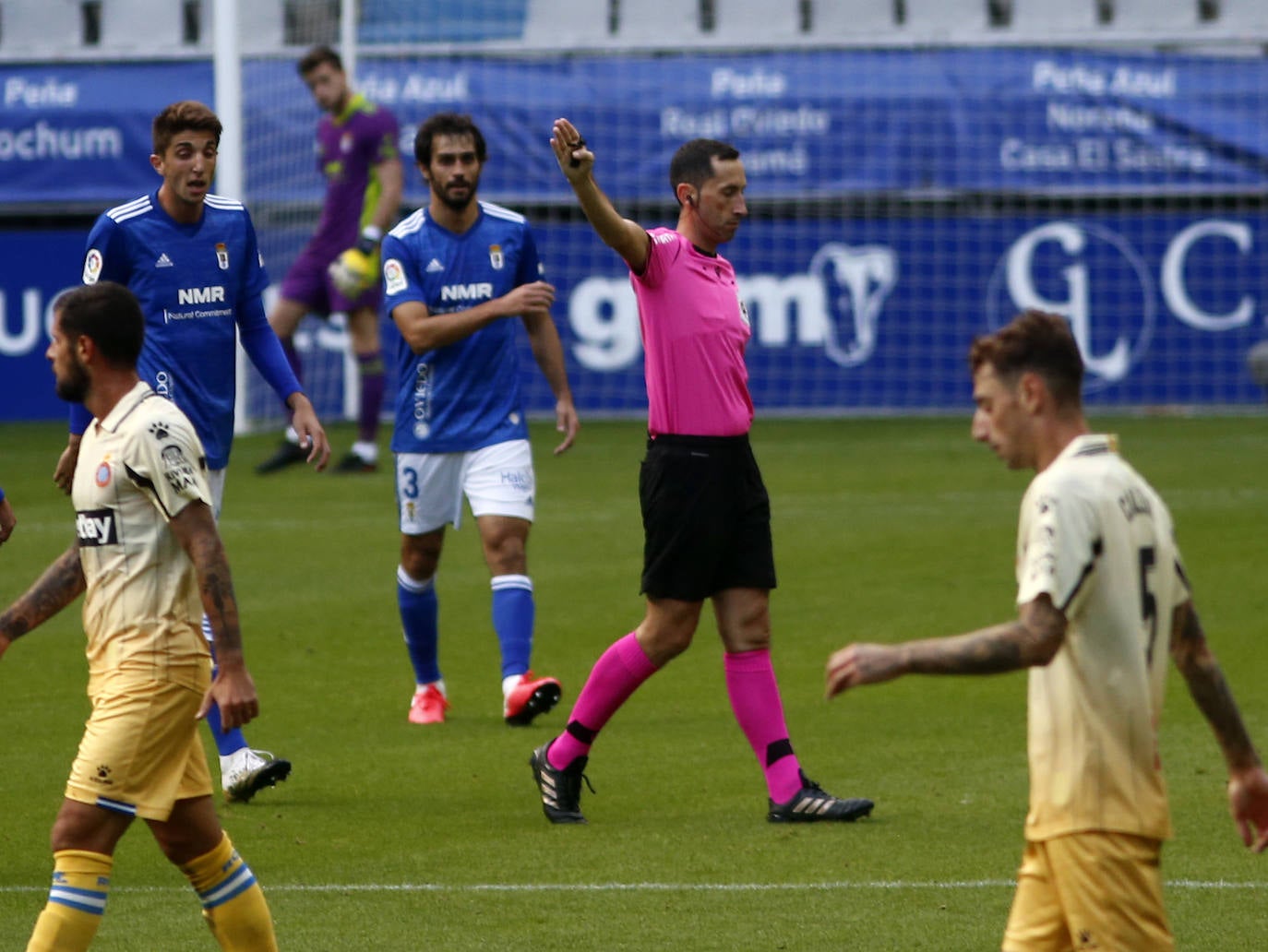 El conjunto azul encaja su primera derrota de la temporada en casa. 