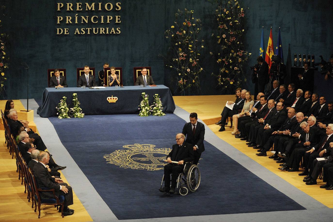 El dibujante argentino Joaquín Salvador Lavado, conocido como 'Quino' y popular por ser el creador de Mafalda, ha fallecido este miércoles en Mendoza, su ciudad natal, a los 88 años. Entre sus muchos reconocimientos, Quino obtuvo en 2014 el Premio Príncipe de Asturias de Comunicación y Humanidades. 