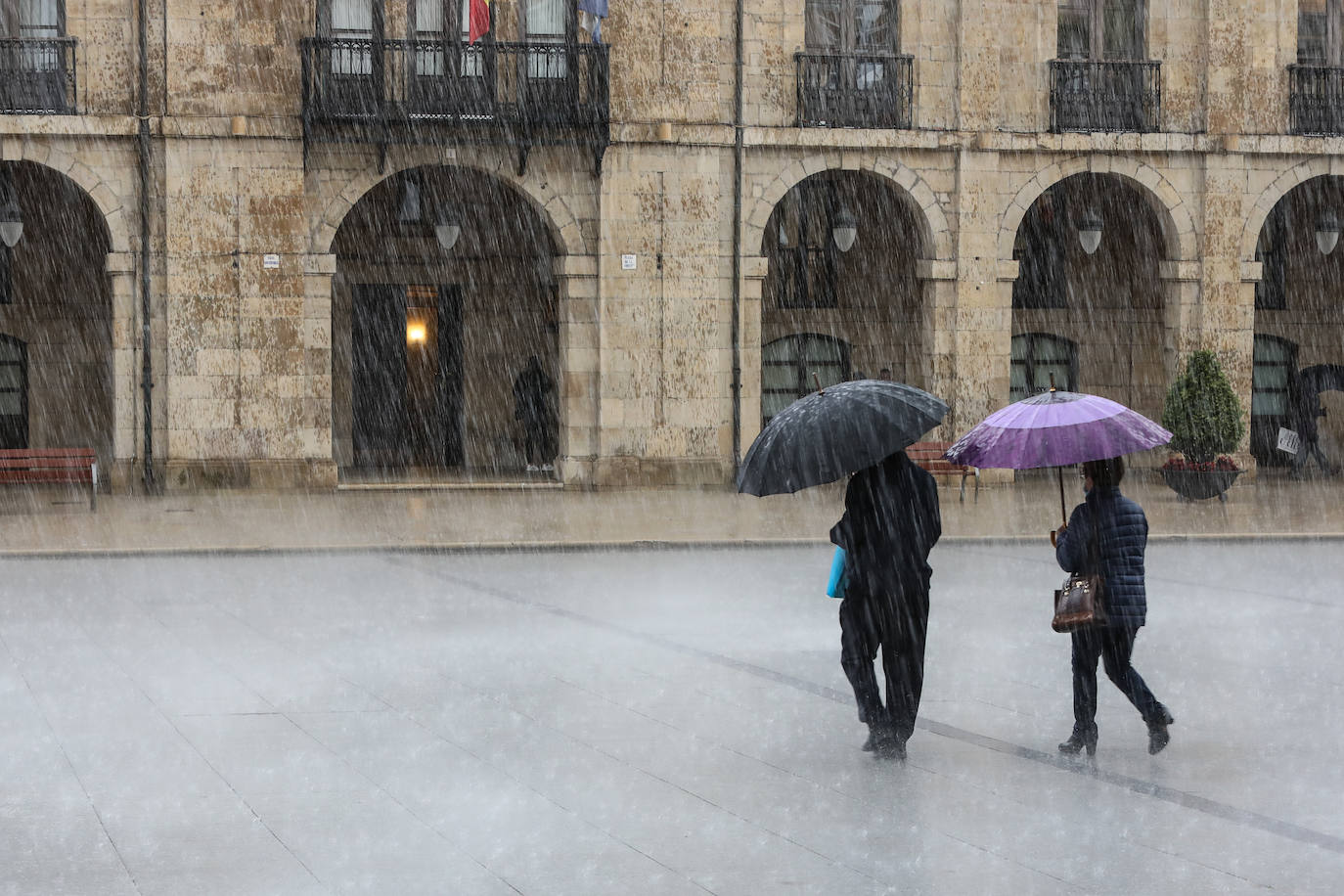 Asturias, en aviso por lluvia, viento y oleaje