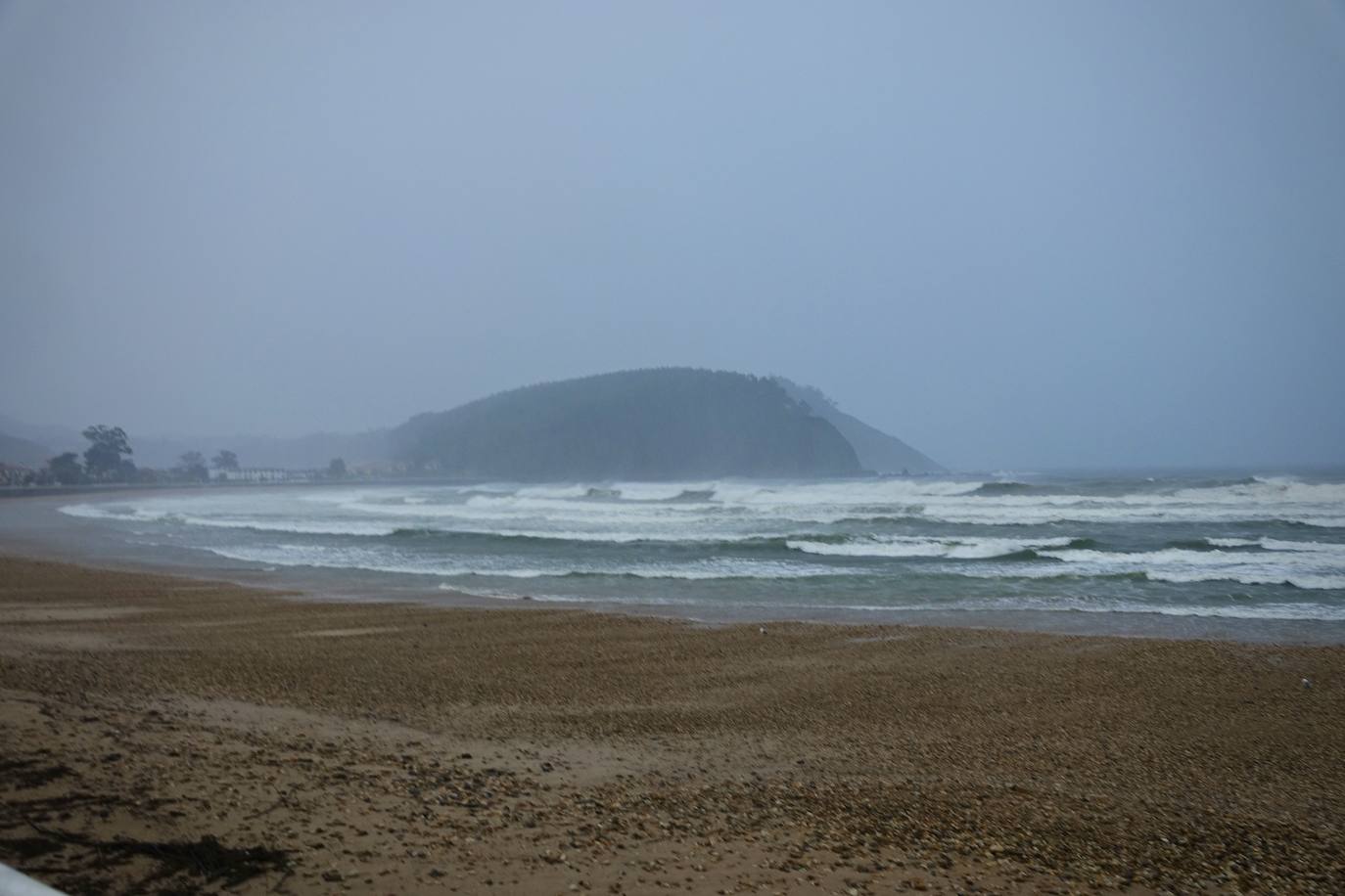 Asturias, en aviso por lluvia, viento y oleaje