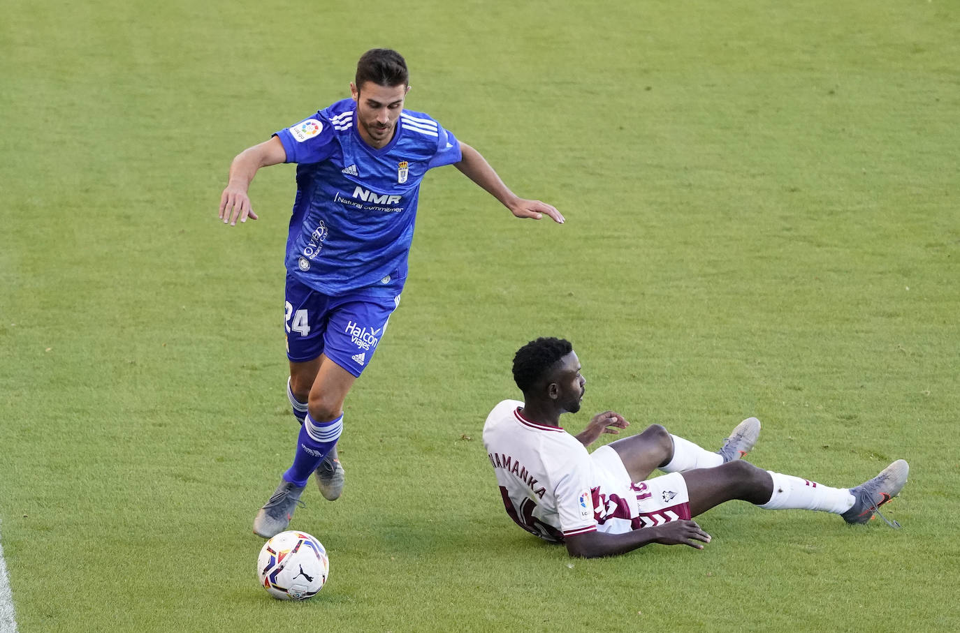 Las mejores jugadas del partido celebrado este sábado en el Carlos Belmonte entre el Albacete y el Real Oviedo.