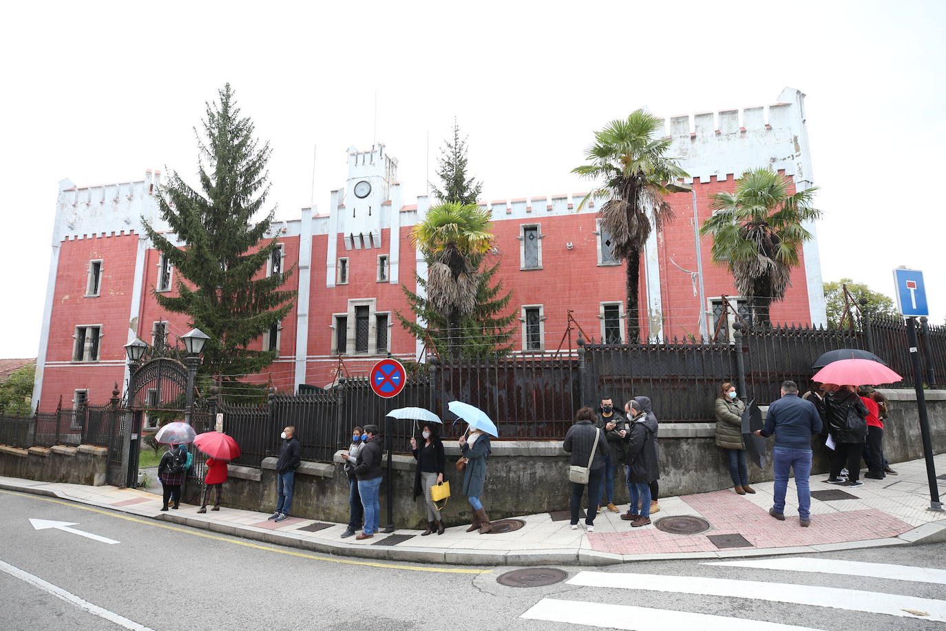 La Vega, Trascorrales o la Catedral fueron algunos de los escenarios de un evento del que el alcalde espera que «no salgan brotes, sino cultura»