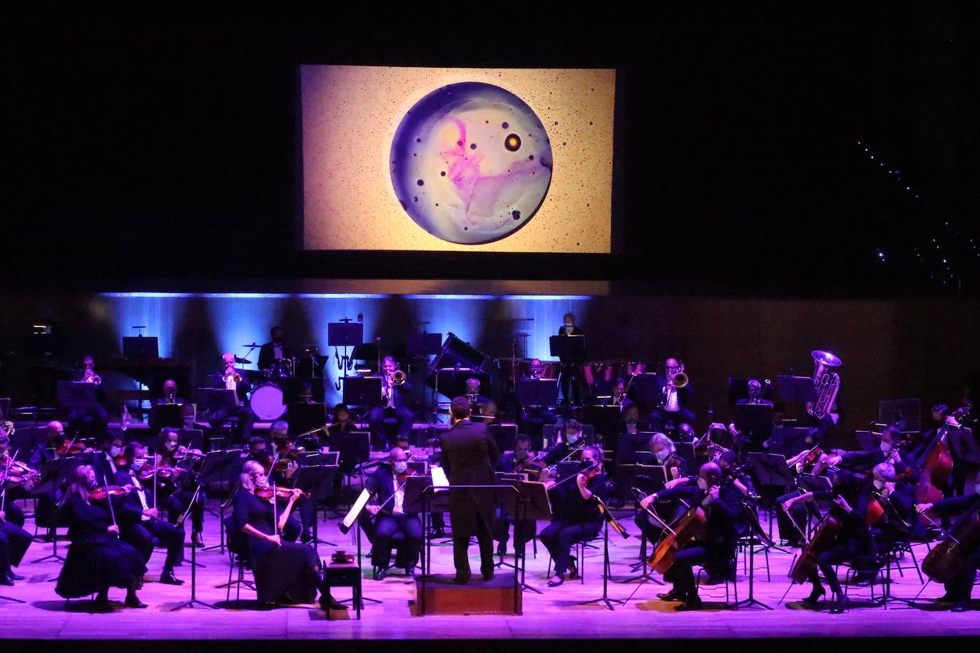 La Vega, Trascorrales o la Catedral fueron algunos de los escenarios de un evento del que el alcalde espera que «no salgan brotes, sino cultura»