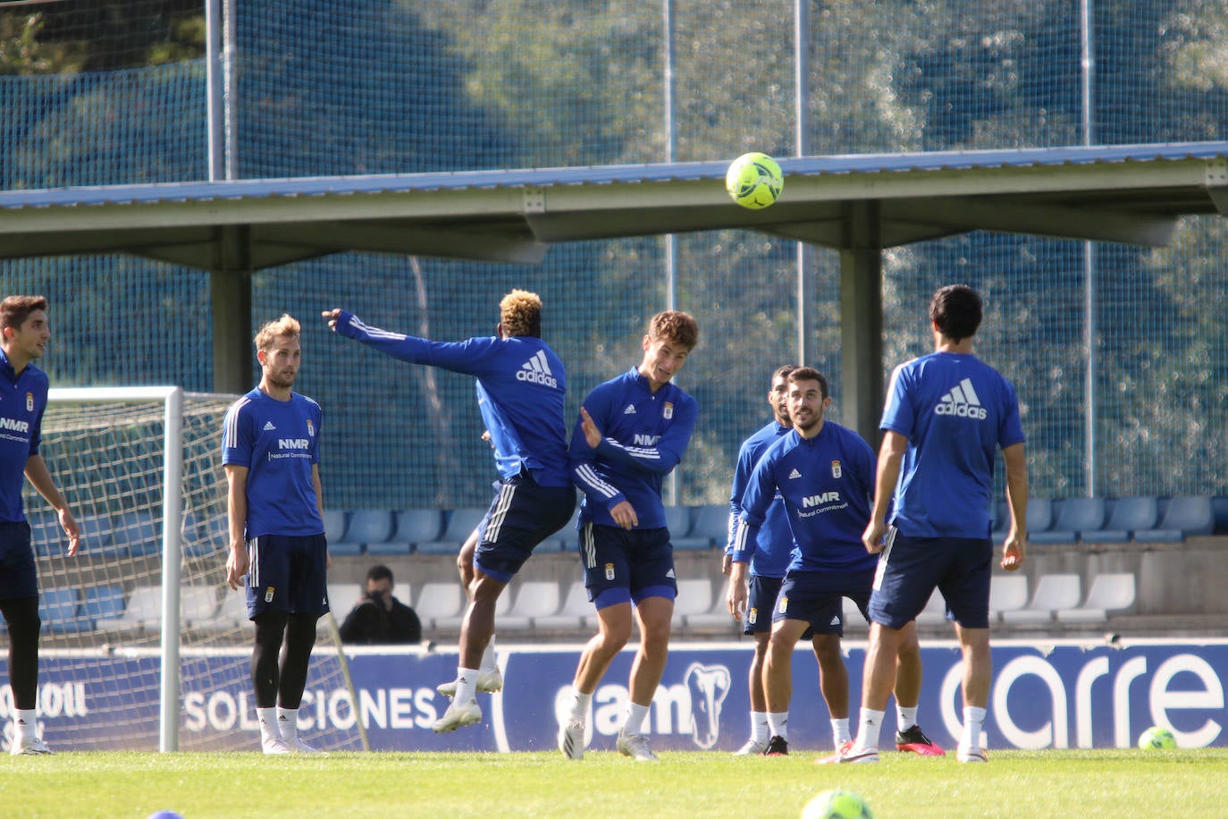 Los azules ya han comenzado a preparar el derbi asturiano, que se disputa este fin de semana. 