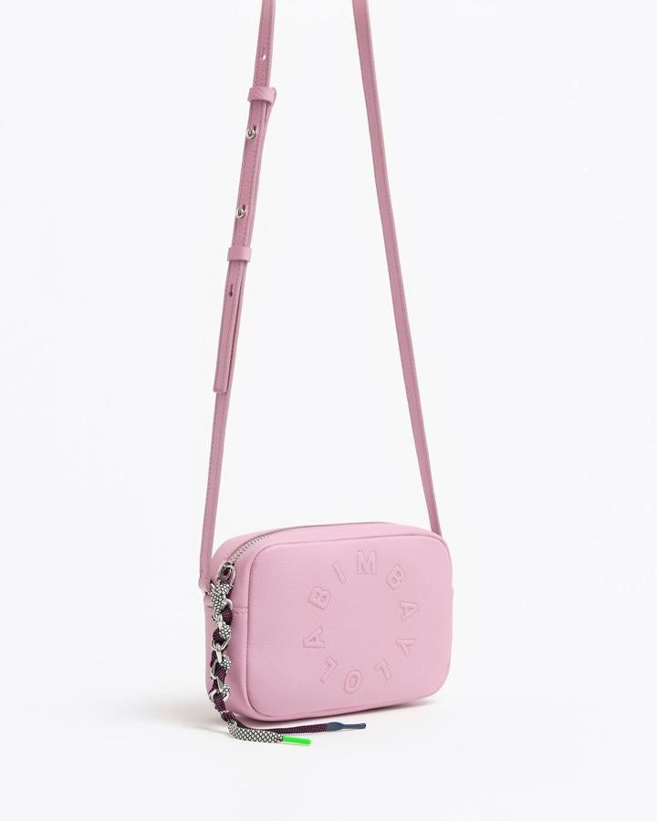 Bolso tipo bandolera XS en color rosa claro de Bimba y Lola, 168 euros.