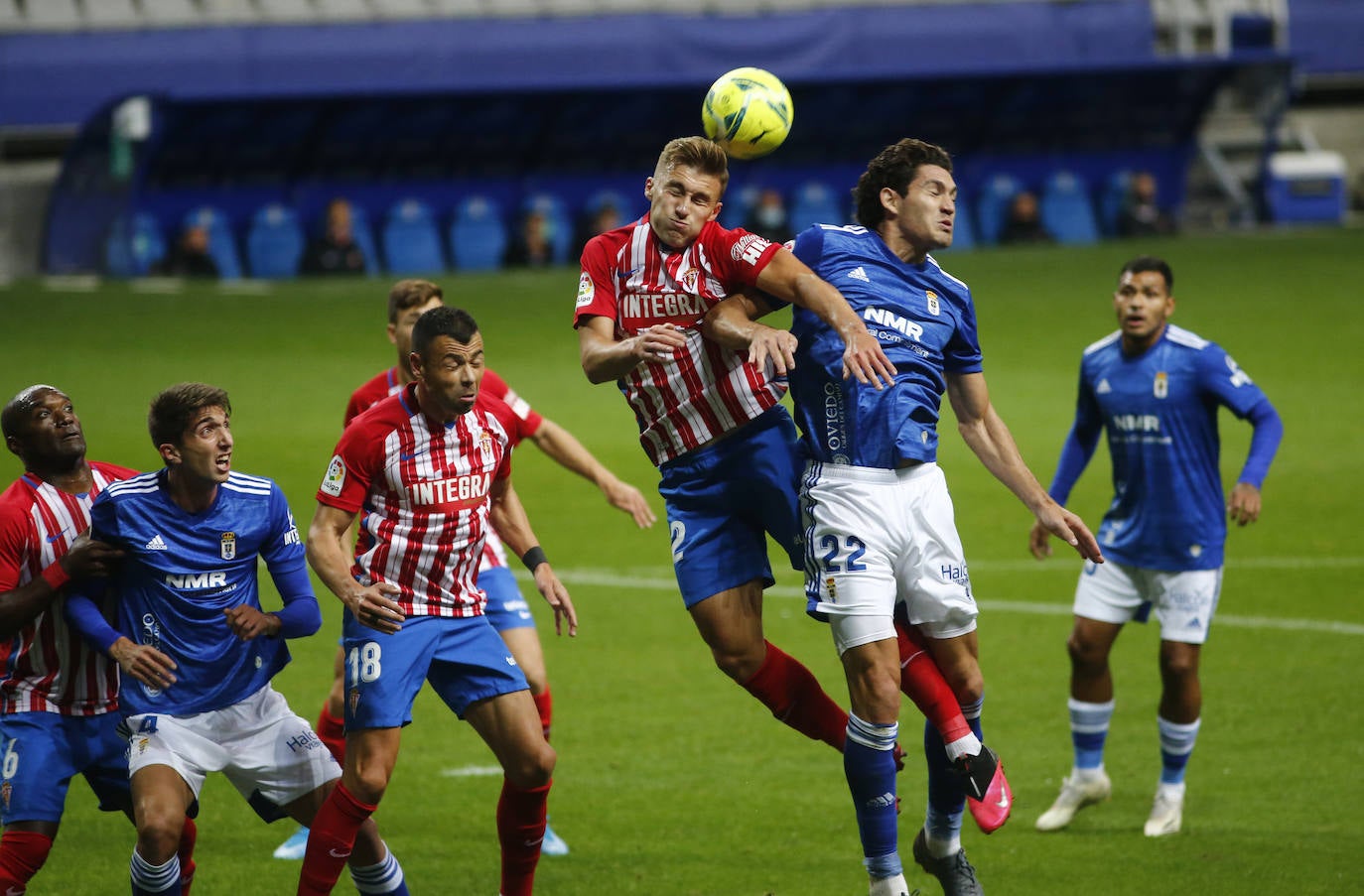 Fotos: Las mejores imágenes del derbi asturiano. Oviedo - Sporting