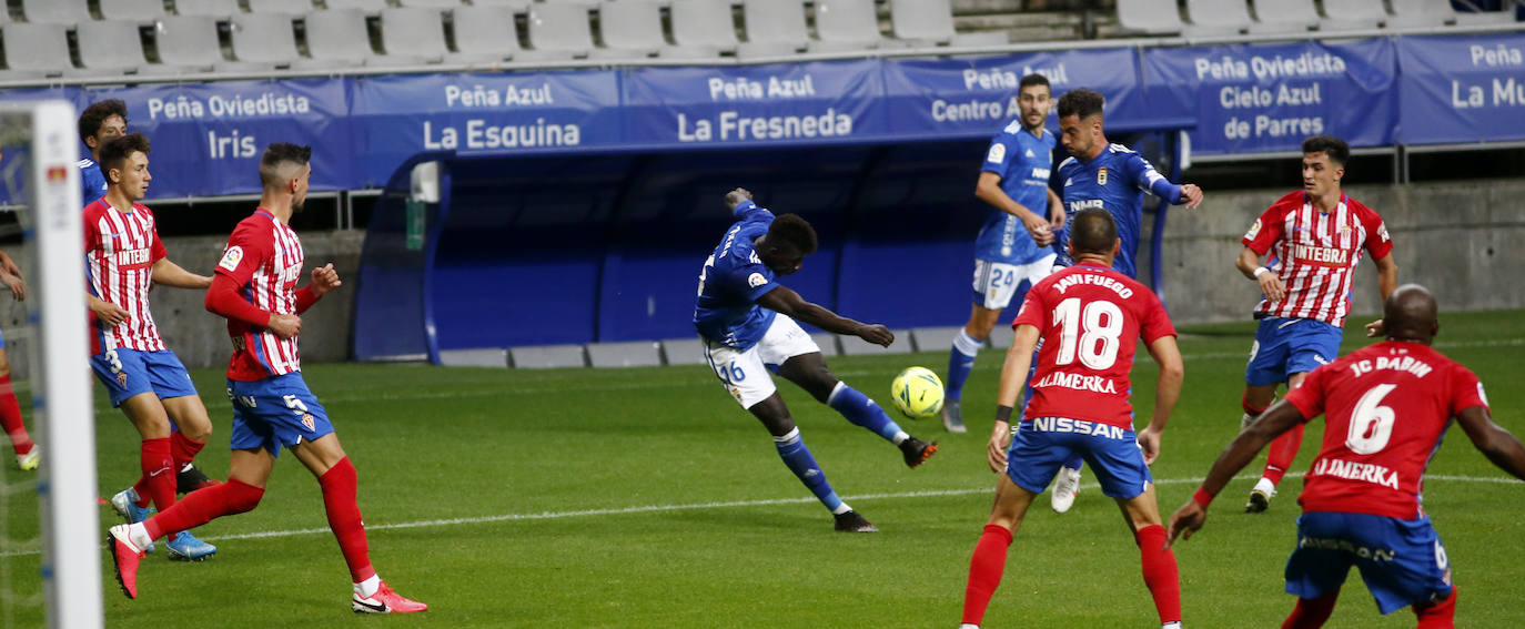 Fotos: Las mejores imágenes del derbi asturiano. Oviedo - Sporting