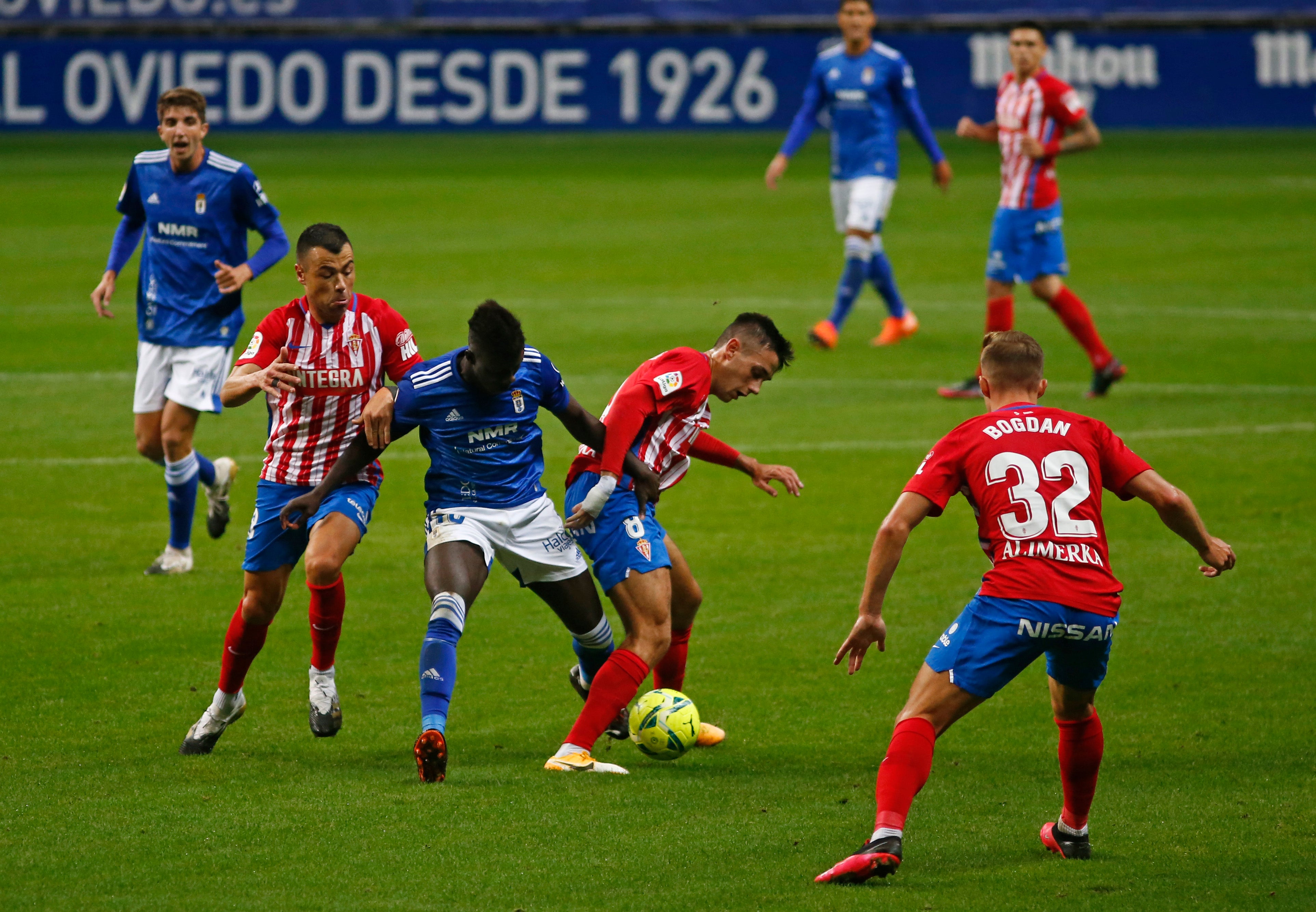 Fotos: Las mejores imágenes del derbi asturiano. Oviedo - Sporting