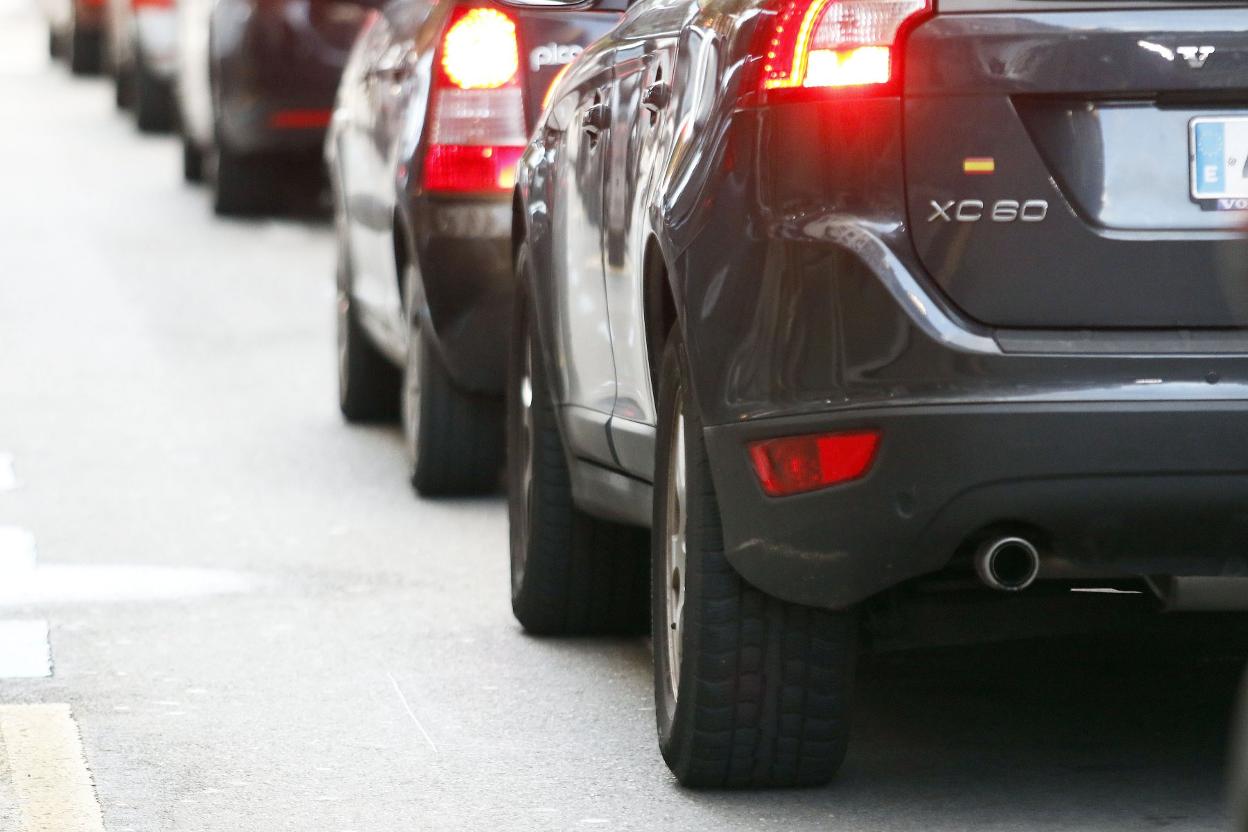 La covid está incrementando el uso del coche y su polución. 