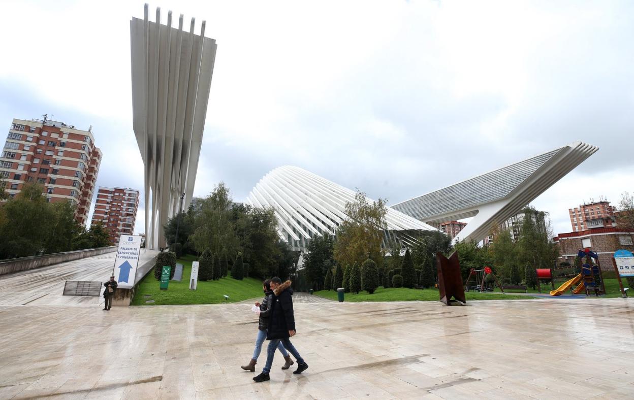 El Palacio de Congresos construido por Santiago Calatrava. 