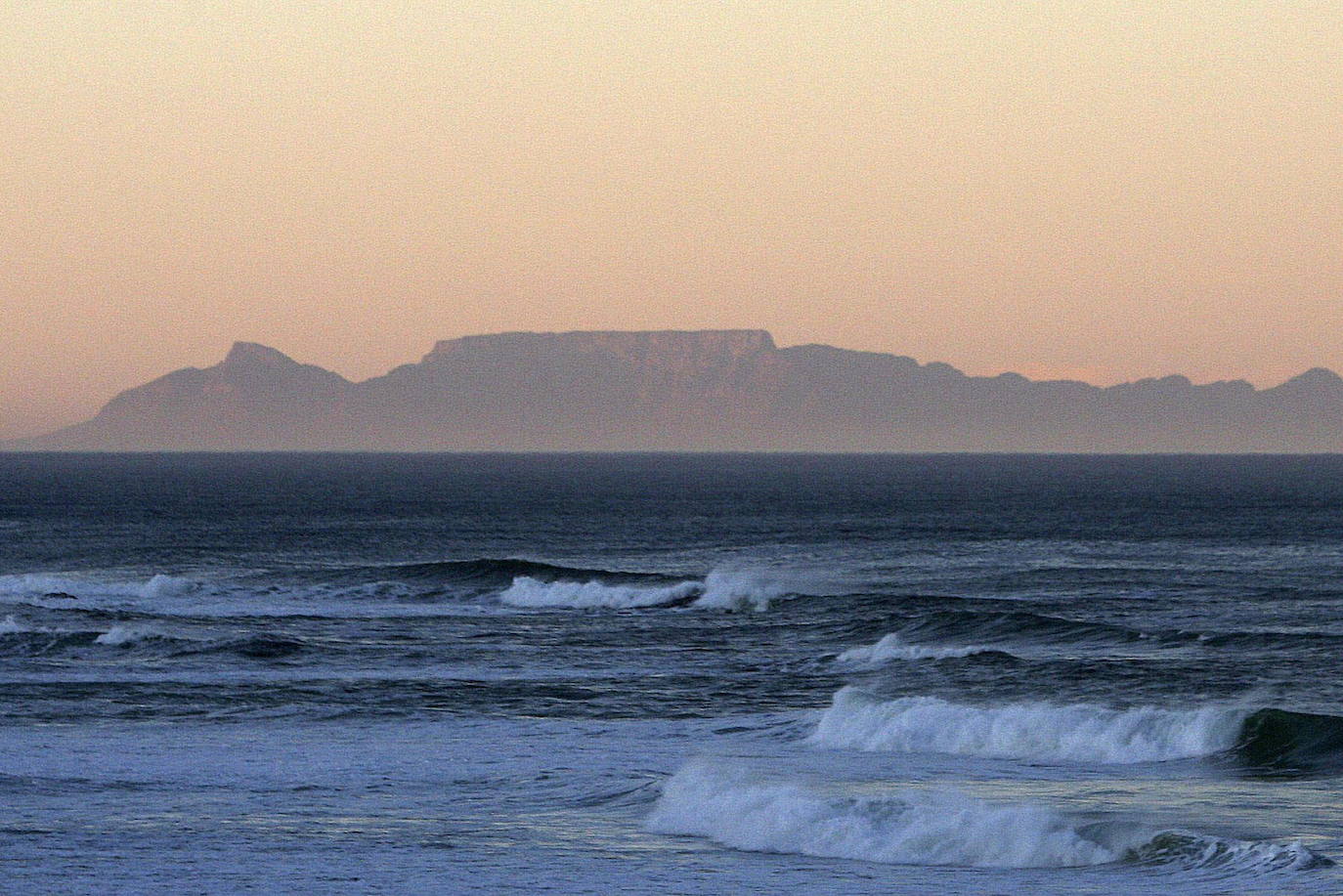 Montaña de la Mesa (Sudáfrica)