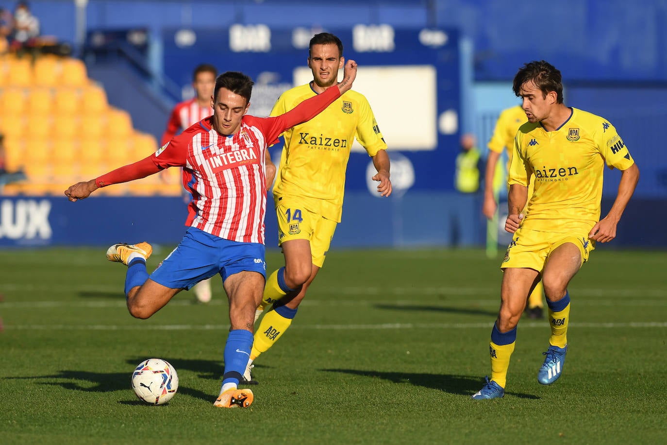 Fotos: Las imágenes del partido entre el Alcorcón - Sporting