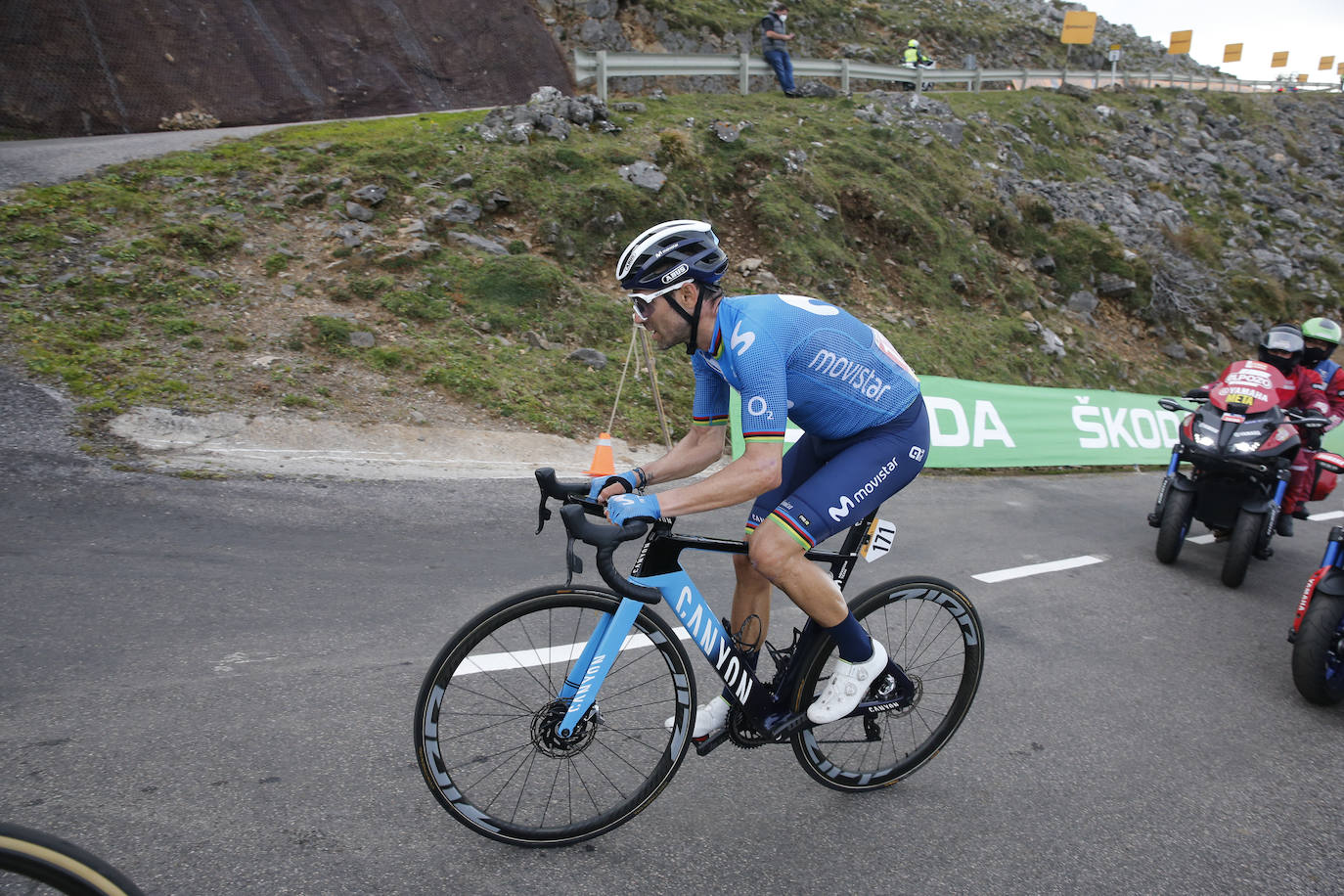 Segunda jornada de la Vuelta Ciclista en tierras asturianas, que transcurrió entre Pola de Laviana y L'Angliru.