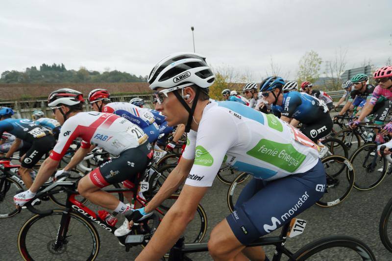 Segunda jornada de la Vuelta Ciclista en tierras asturianas, que transcurrió entre Pola de Laviana y L'Angliru.