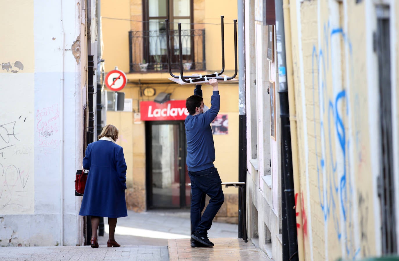 Fotos: Oviedo, a medio gas por las restricciones