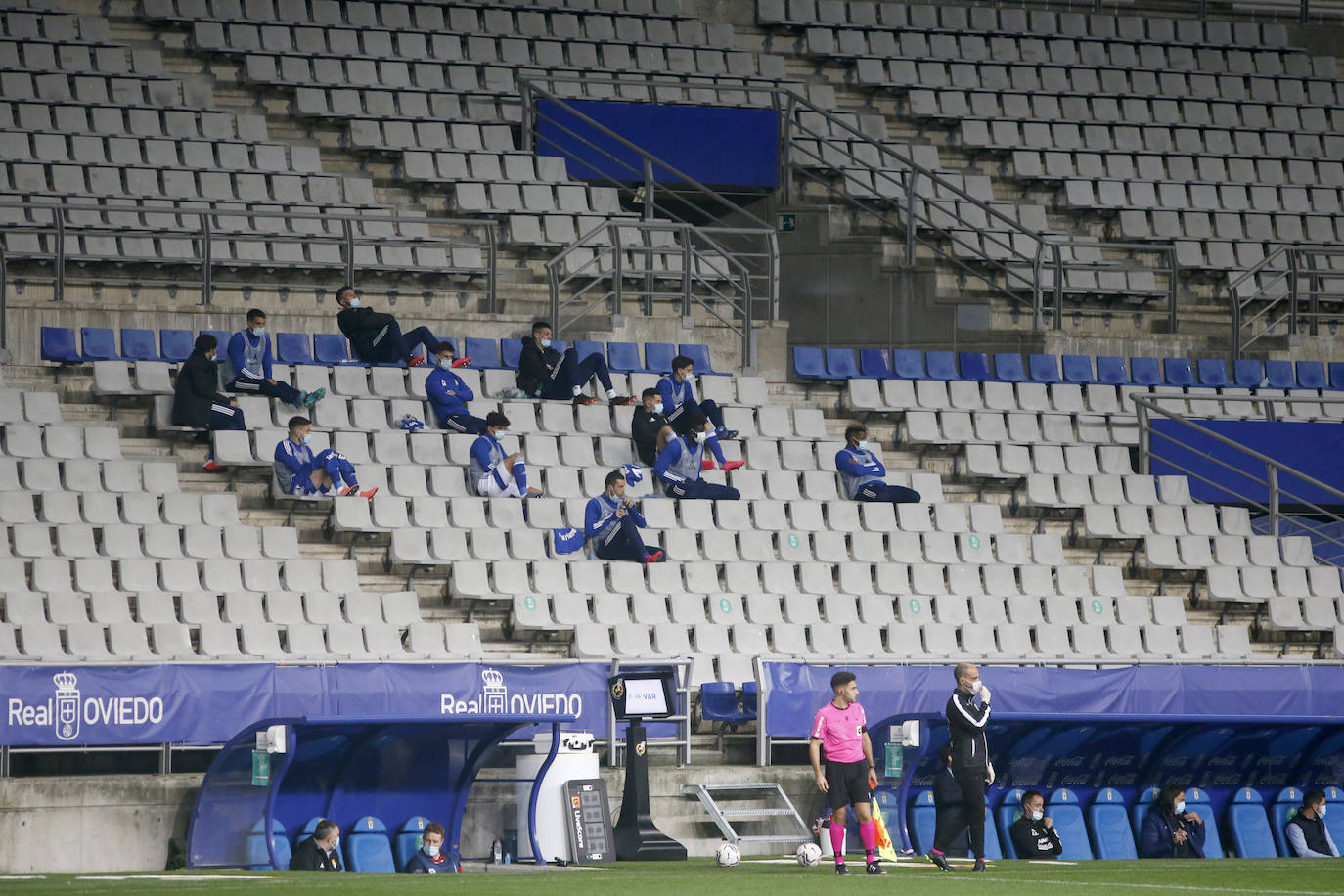 Fotos: Las imágenes del Real Oviedo - Castellón