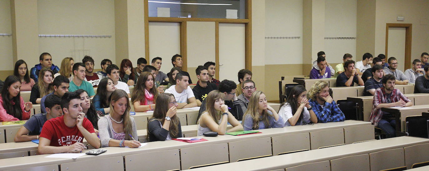 El TSJA ratifica la suspensión temporal de la actividad presencial en la Universidad de Oviedo 
