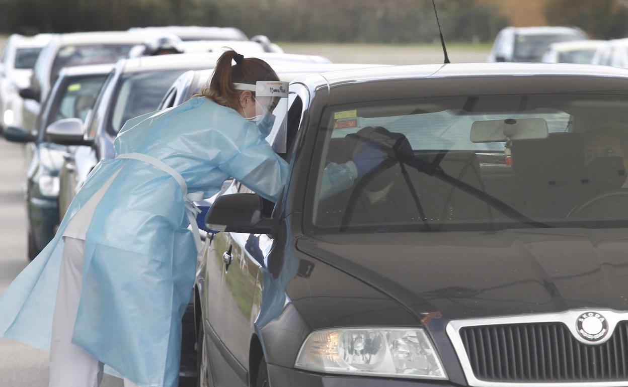 La incidencia de la covid aumentó un 50 por ciento desde el cierre perimetral de Asturias