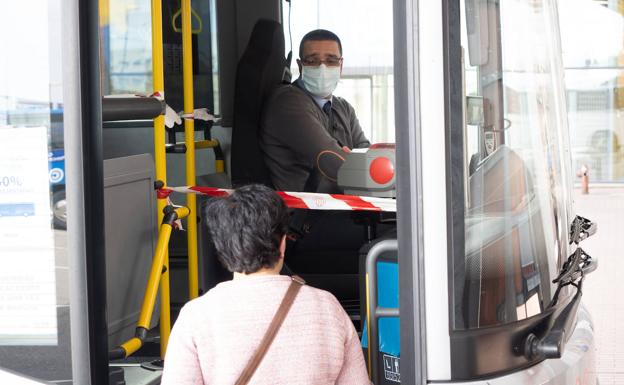 ¿Cómo se puede evitar el contagio de la covid-19 en el transporte público?