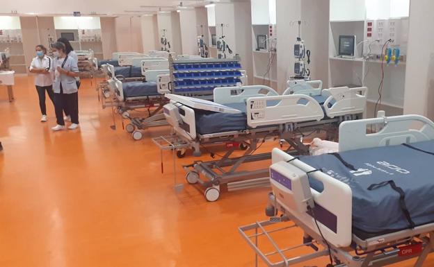 Cabueñes llena su UCI adicional y el HUCA suma nueve plantas para pacientes de covid