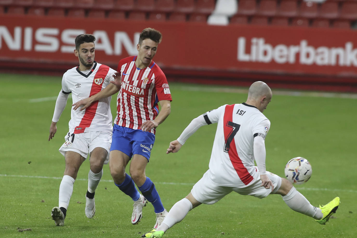 Fotos: Las mejores jugadas del Sporting - Rayo Vallecano