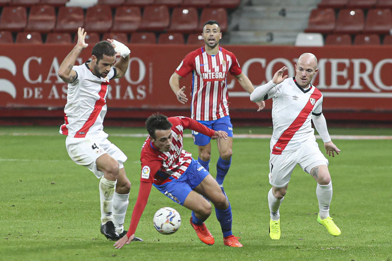 Fotos: Las mejores jugadas del Sporting - Rayo Vallecano