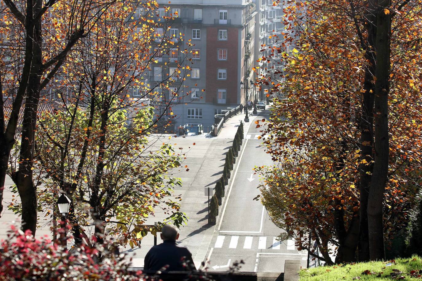 El ocre y el dorado del otoño tiñen los rincones del Principado que luce sus mejores galas también en esta estación.