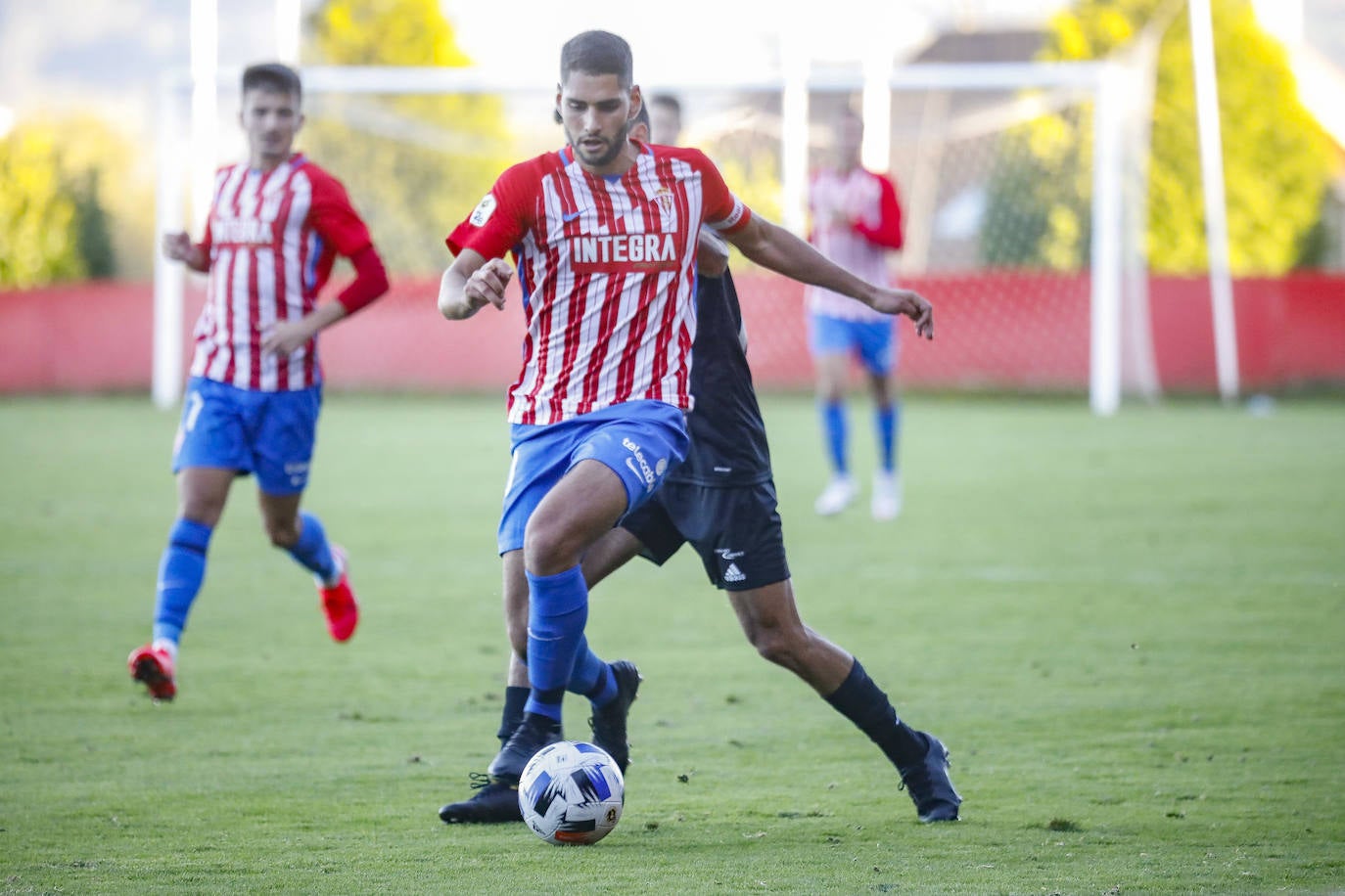 Fotos: Sporting B 1-1 Lealtad, en imágenes